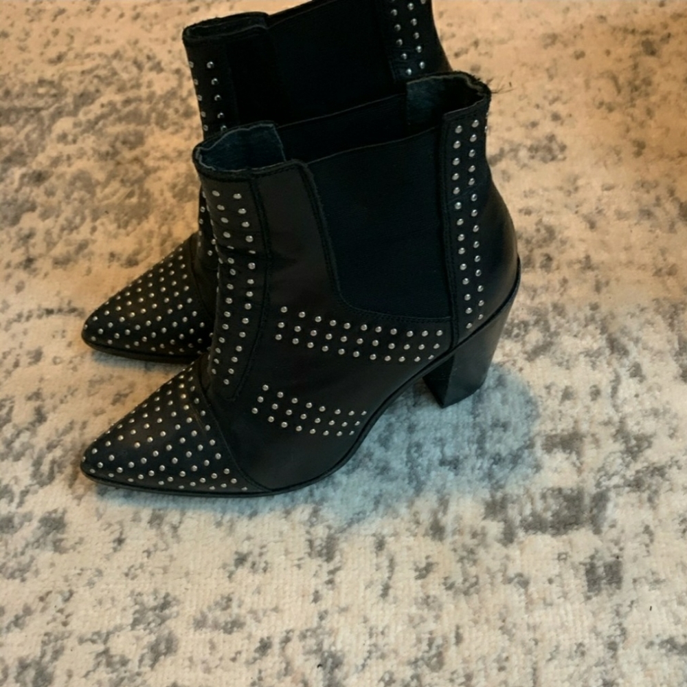 Rocker booties - Picture 2 of 2